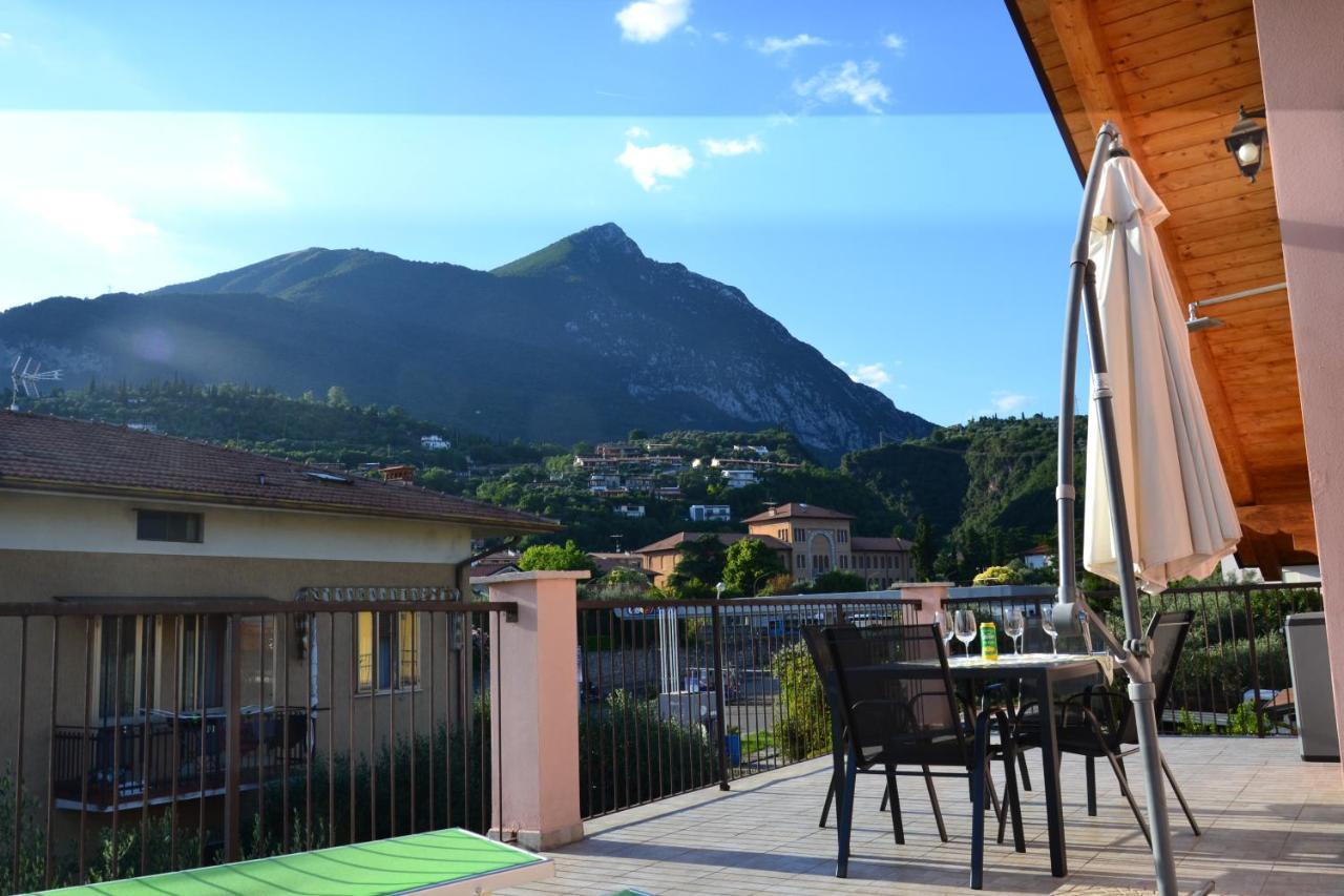 Ginevra Apartment Toscolano Maderno Luaran gambar